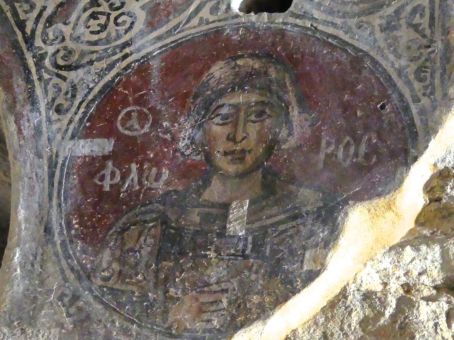 Agios Georgios Diasoritis, wall paintings, saints in the eastern arm