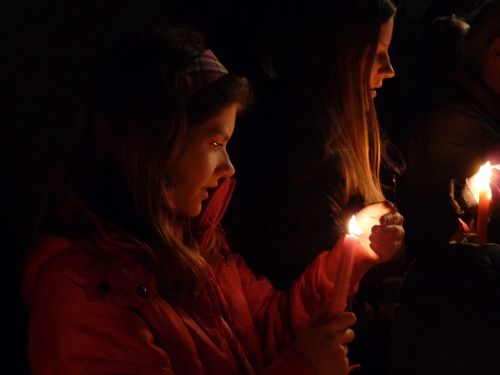 Ostern in Moutsouna: das Heilige Licht