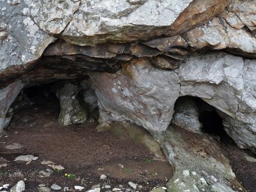 Kako Spilaio am Koronos-Berg