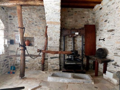 traditionelle Ölmühle in Keramoti